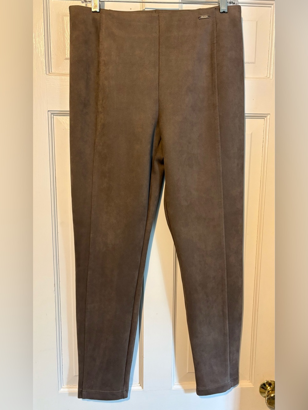 Ivanka Trump light brown faux suede pull on stretch ankle leggings
